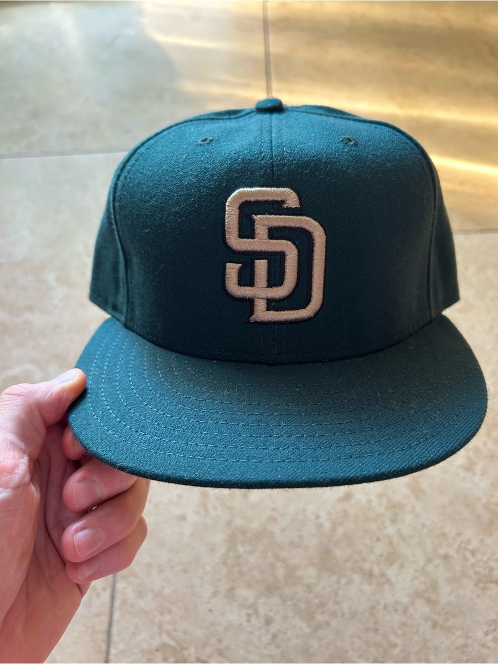 Men’s San Diego Padres New Era 59FIFTY Authentic Collection hat size 7 1/2.